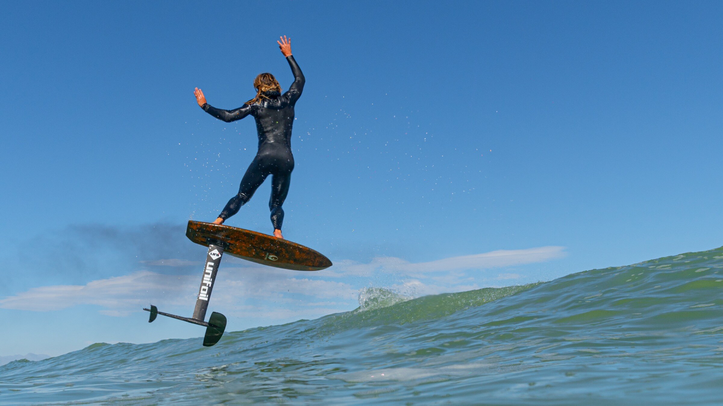Water-level foiling action frame from Dylan Wichmann’s archive.